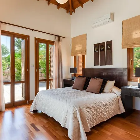 Aphrodite Hills Superior Villas Superior 0383 Air Conditioning 3 Bedrooms Paphos