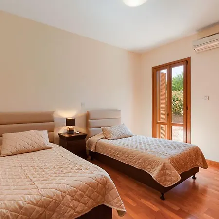 Βίλα Aphrodite Hills Superior Villas Superior 0383 Air Conditioning 3 Bedrooms *